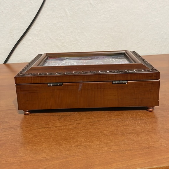 Vintage Sankyo Decorative Wooden Jewelry/Trinket Music Box - Picture 5 of 12